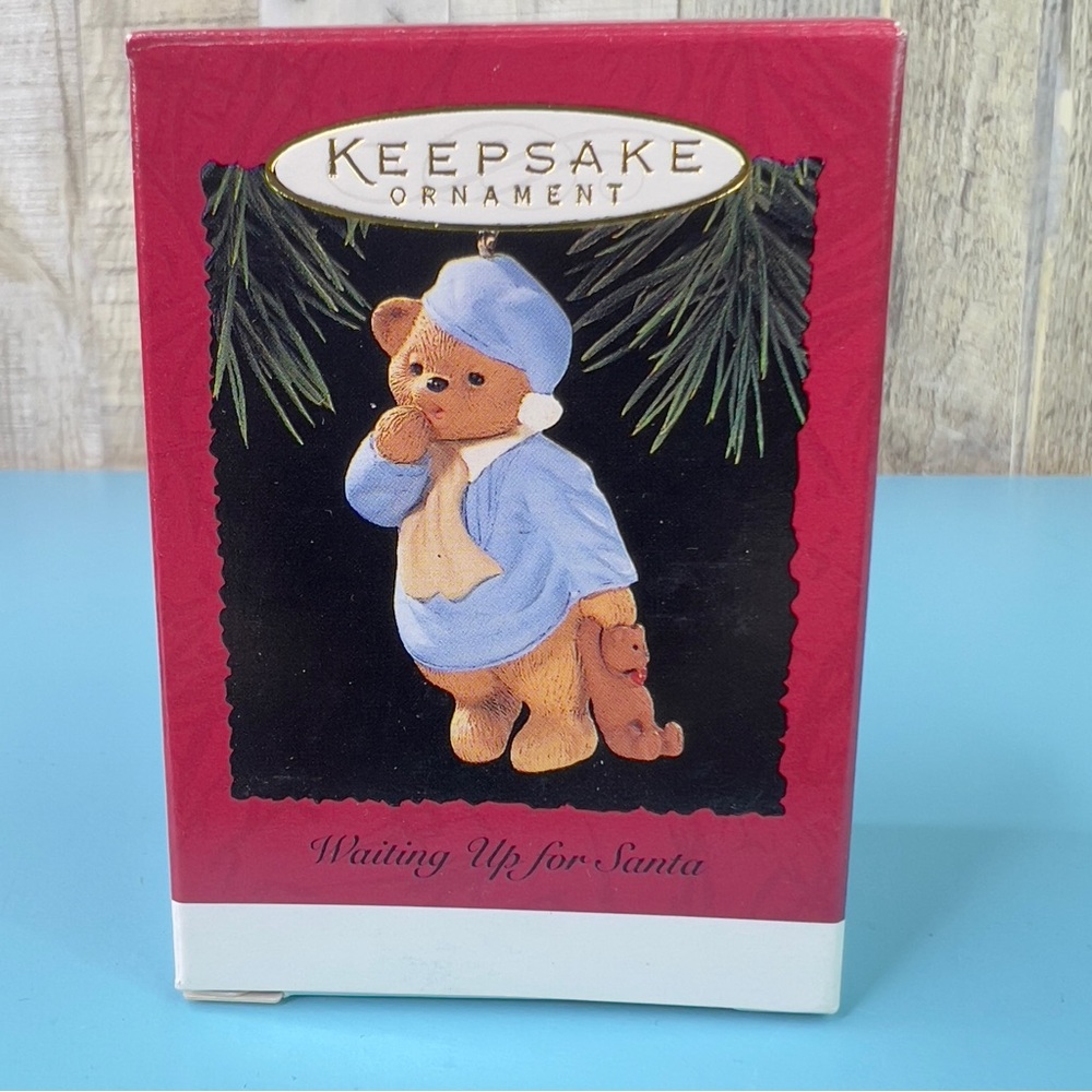 Hallmark Keepsake Ornament 1995 Waiting Up For Santa Handcrafted Dated